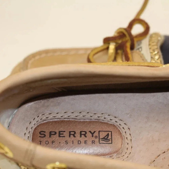 SPERRY Flats  - Picture 5 of 5